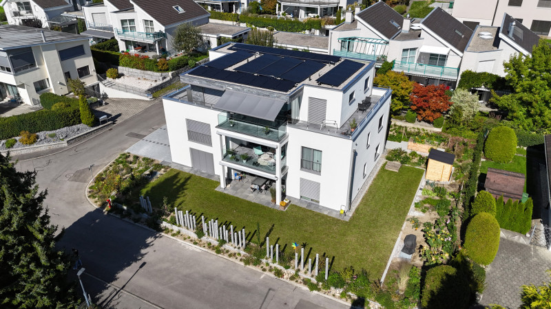 Chäsirain 5, Schenkon